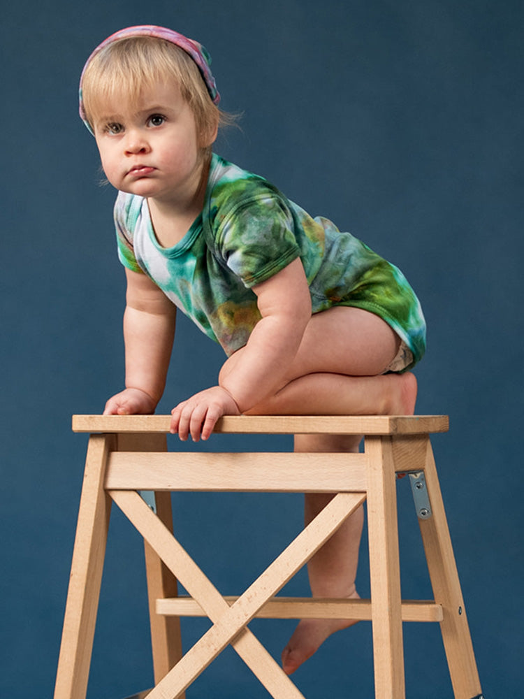 Short-Sleeved Baby Onesie