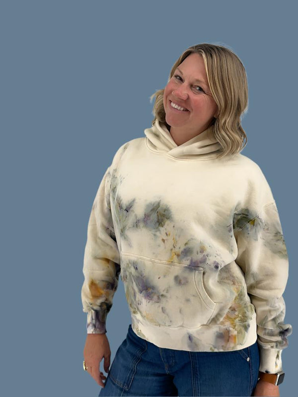 Relaxed Hooded Sweatshirt (Womens)