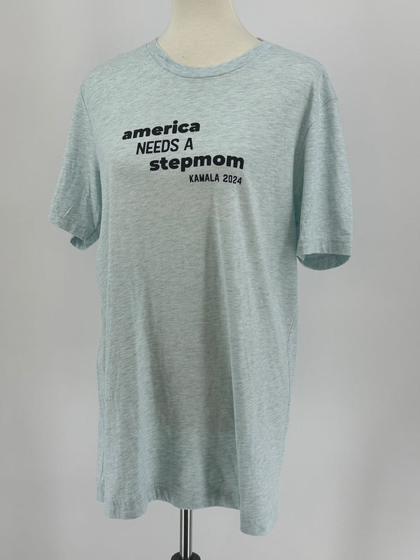 America Needs a Stepmom Tee - Large